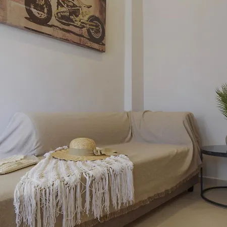 Lyvoa Modern Living By The Sea דירה