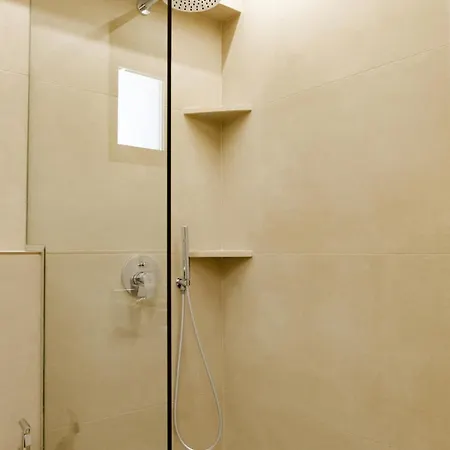 Lyvoa Modern Living By The Sea דירה העיירה רתימנו